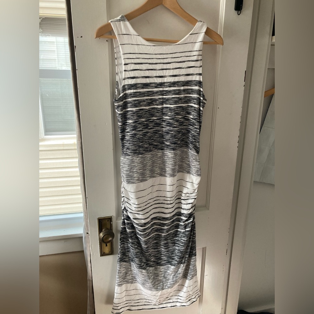 Athleta midi maternity dress